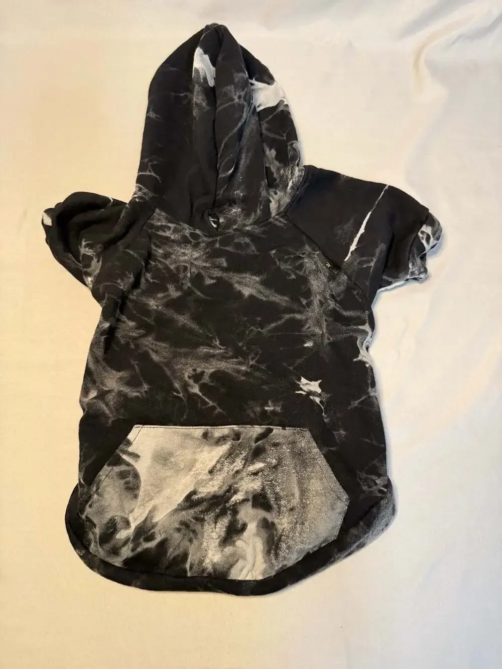 Fitwarm Dog Black and White Tie Dye Hoodie Sweatshirt, XL